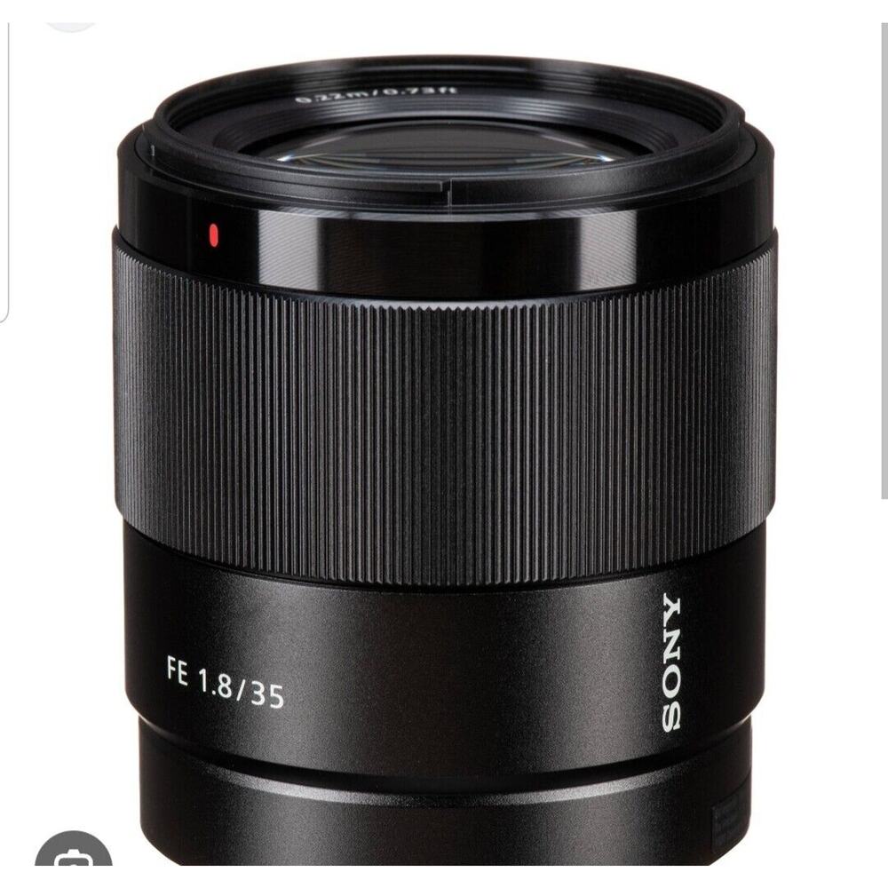Sony SEL 35mm F/1.8 OSS Lens